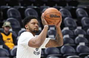 场体育足协 场体育足协