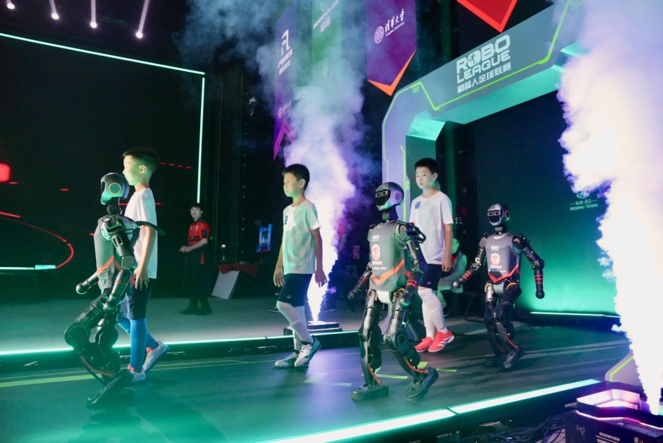 它能启发任 它能启发任