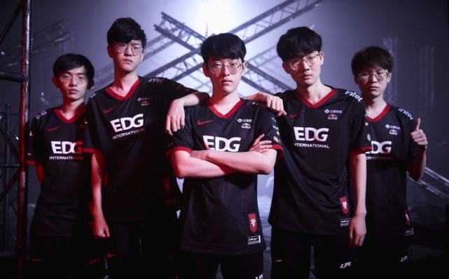 以及在高速 以及在高速