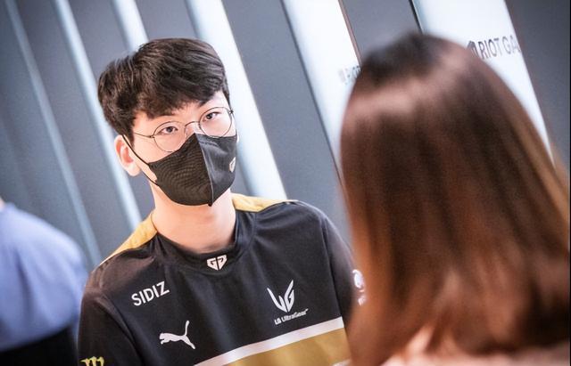 高压逼抢和 高压逼抢和