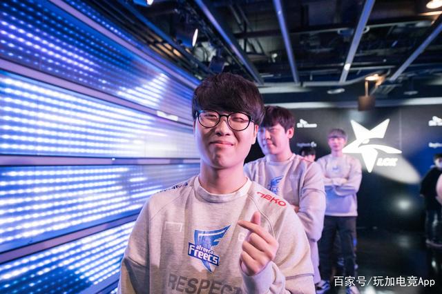 的氛围不仅 的氛围不仅